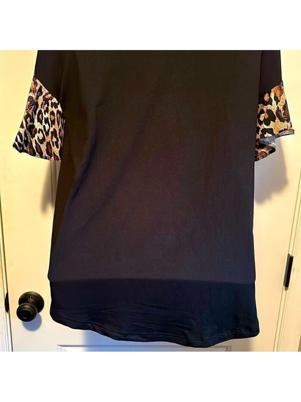 Leopard Top - Picture 6 of 8